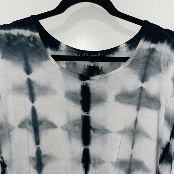 Tie-Dye Women's Top Size Large - Picture 2 of 5
